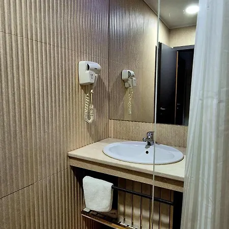 Hostel Orhideea Buzău Extérieur photo